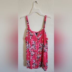 Torrid Women's Pink Floral Top Size 1